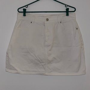 White Mini Skirt, Forever 21, Size 0XL
